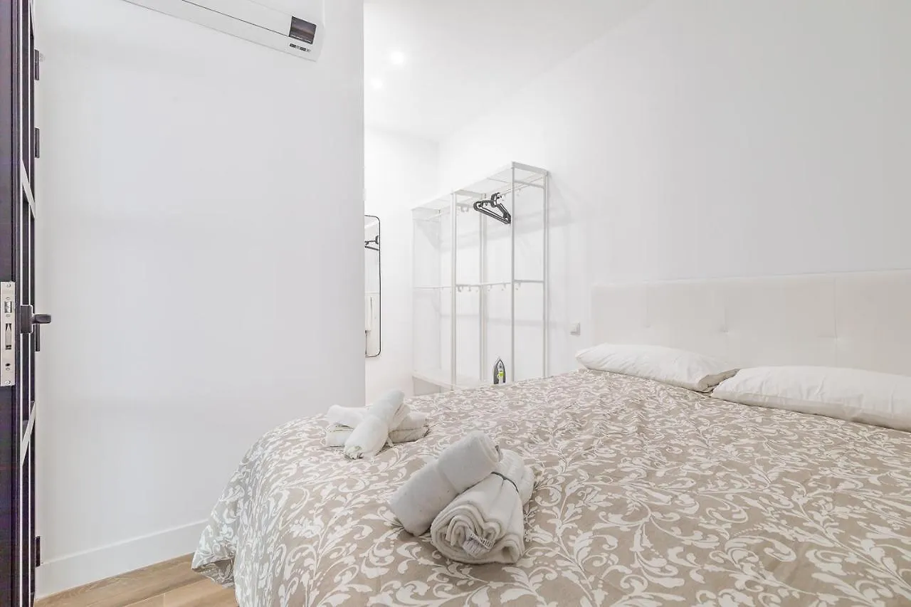 Arturo Soria Apartments3 Madrid Apartment